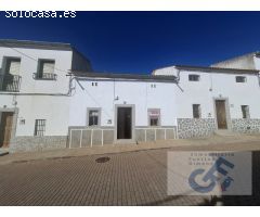 VENTA DE CASA TRADICIONAL EN PEDROCHE