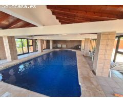 Villa con piscina cubierta, 6 habitaciones, Jávea
