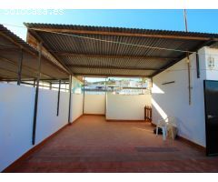 INMOMALAGA VENDE CASA DE 3 PLANTAS EN COÍN