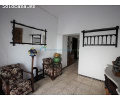 INMOMALAGA VENDE CASA EN LA PLZA DE LA ALAMEDA DE COIN