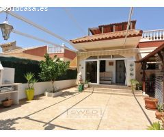 Casa independiente en Aguaes Nuevas, Torrevieja.