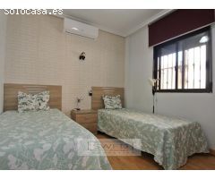 Casa independiente en Aguaes Nuevas, Torrevieja.