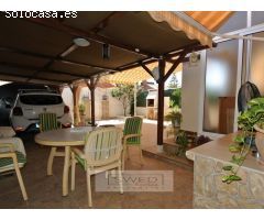 Casa independiente en Aguaes Nuevas, Torrevieja.