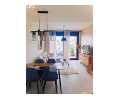 Vivienda en planta alta en Res. Balcones de Amay, Torrevieja.