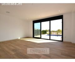 Vivienda adosada con piscina, Aguas Nuevas, Torrevieja.