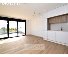 Vivienda adosada con piscina, Aguas Nuevas, Torrevieja.