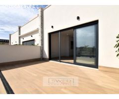 Vivienda adosada con piscina, Aguas Nuevas, Torrevieja.