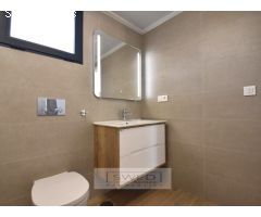 Vivienda adosada con piscina, Aguas Nuevas, Torrevieja.