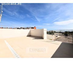 Vivienda adosada con piscina, Aguas Nuevas, Torrevieja.