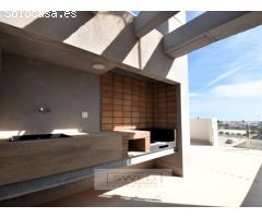 Vivienda adosada con piscina, Aguas Nuevas, Torrevieja.