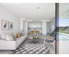 Villas con piscina privada en Altaona Golf & Country Village, Murcia.