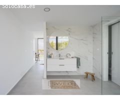 Villas con piscina privada en Altaona Golf & Country Village, Murcia.