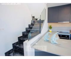Villas modernas en Los Montesinos.