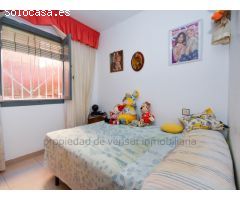 CASA DE 3 DORMITORIOS EN CASCO ANTIGÜO DE ÁGUILAS
