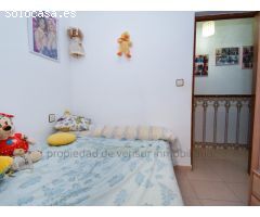 CASA DE 3 DORMITORIOS EN CASCO ANTIGÜO DE ÁGUILAS