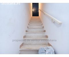 CASA DE 3 DORMITORIOS EN CASCO ANTIGÜO DE ÁGUILAS