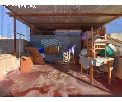 CASA DE 3 DORMITORIOS EN CASCO ANTIGÜO DE ÁGUILAS