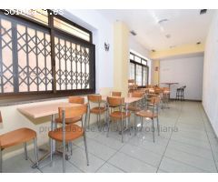 AMPLIO LOCAL COMERCIAL EN LA ZONA DE LOS ARCOS