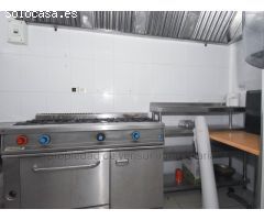 AMPLIO LOCAL COMERCIAL EN LA ZONA DE LOS ARCOS