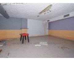AMPLIO LOCAL COMERCIAL EN LA ZONA DE LOS ARCOS