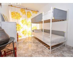 PISO DE 4 DORMITORIOS EN 2ª LINEA DE PLAYA EN ZONA LAS YUCAS