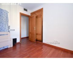 PISO DE 3 DORMITORIOS A 50 m DE LA PLAZA DE ESPAÑA