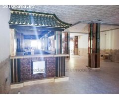 Local comercial a la venta en Garrucha
