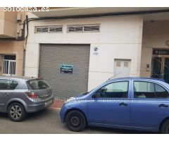 Local a la venta en el centro de Águilas