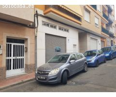 Local a la venta en el centro de Águilas