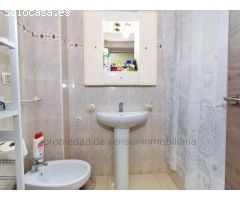 ¡Exclusiva Vivienda Reformada en Garrucha! Tu Hogar Junto al Mar