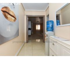 ¡Exclusiva Vivienda Reformada en Garrucha! Tu Hogar Junto al Mar