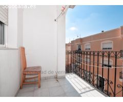 Piso muy amplio y luminoso