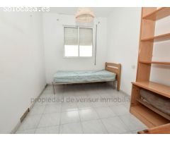 Piso muy amplio y luminoso