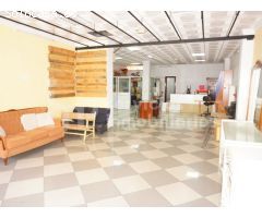 Local de 111 m2 diáfano en zona comercial Vélez-Málaga