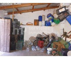 Amplio Cortijo con encanto sobre una parcela de 16.590 m2 en Canillas de