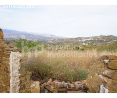 Parcela rústicas con casa en ruinas de 45 m2 con buenas vistas