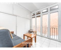 Oportunidad!! Piso con ascensor exterior en Les Corts con 3 dormitorios