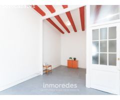 Piso Luminoso con balcón exterior reformado