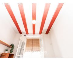 Piso Luminoso con balcón exterior reformado
