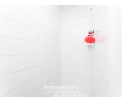 Piso Luminoso con balcón exterior reformado
