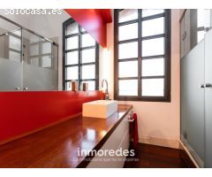 Piso con ascensor exterior con balcón en obra semi nueva en Poblenou