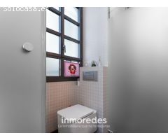 Piso con ascensor exterior con balcón en obra semi nueva en Poblenou