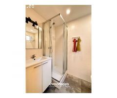 Piso en venta en calle de la Mare de Déu dels Angels exterior