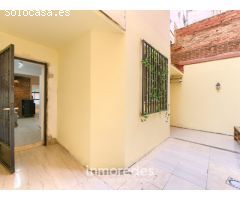 ¡Oportunidad única! Bajos completamente diáfano y reformado con amplio patio
