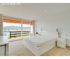 Encantador apartamento con impresionantes vistas a la bahía y al puerto de Sant