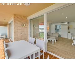 Encantador apartamento con impresionantes vistas a la bahía y al puerto de Sant