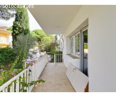 Casa pareada en SAgaró con vistas al mar