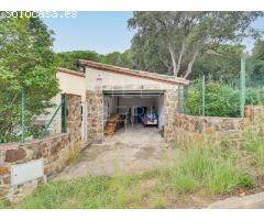 Exclusiva Casa Individual en Zona Tranquila y Residencial de Calonge - Mas