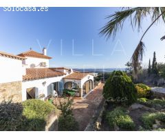 PRECIOSA VILLA CON VISTAS PANORÁMICAS