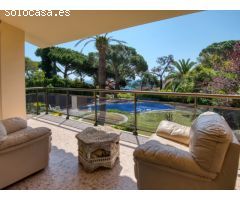 VILLA EXCLUSIVA EN SAGARÒ VELL (LA GAVINA) CON VISTAS MAR